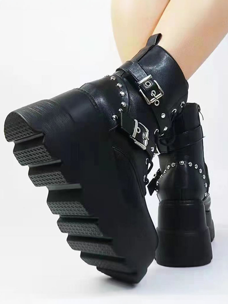 Gothic Chain Detail Chunky Sole Fashionable Double Buckle Straps Zipper Boots