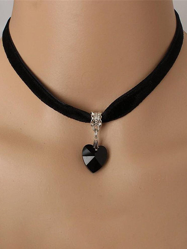 Gothic Choker Velour Heart Pendant Necklace