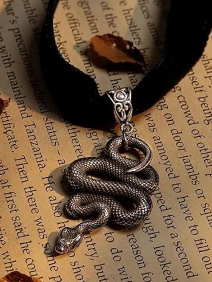 Vintage Choker Snake Pendant Velvet Gothic Necklace