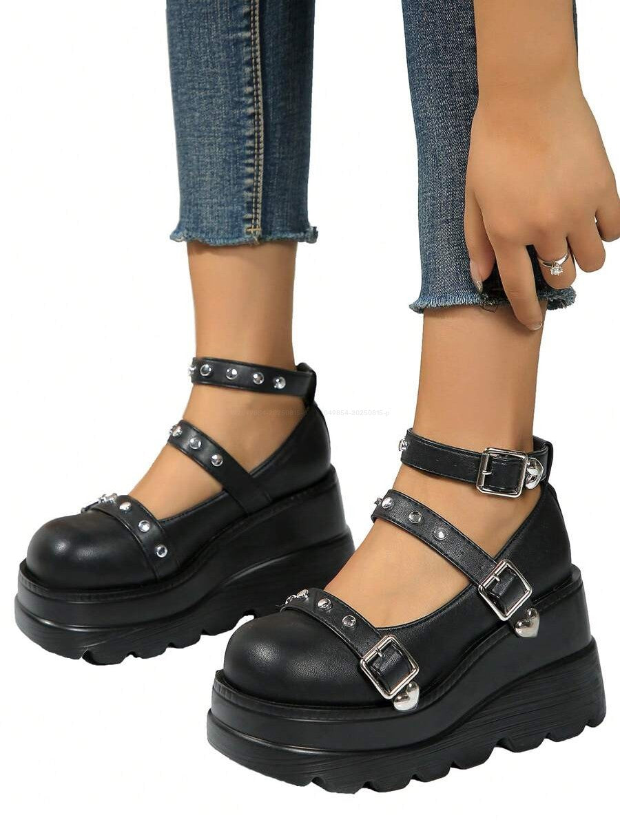 Gothic Rivet Heart Detail Buckle Strap Thick Platform Shoes