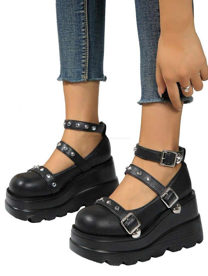 Gothic Rivet Heart Detail Buckle Strap Thick Platform Shoes