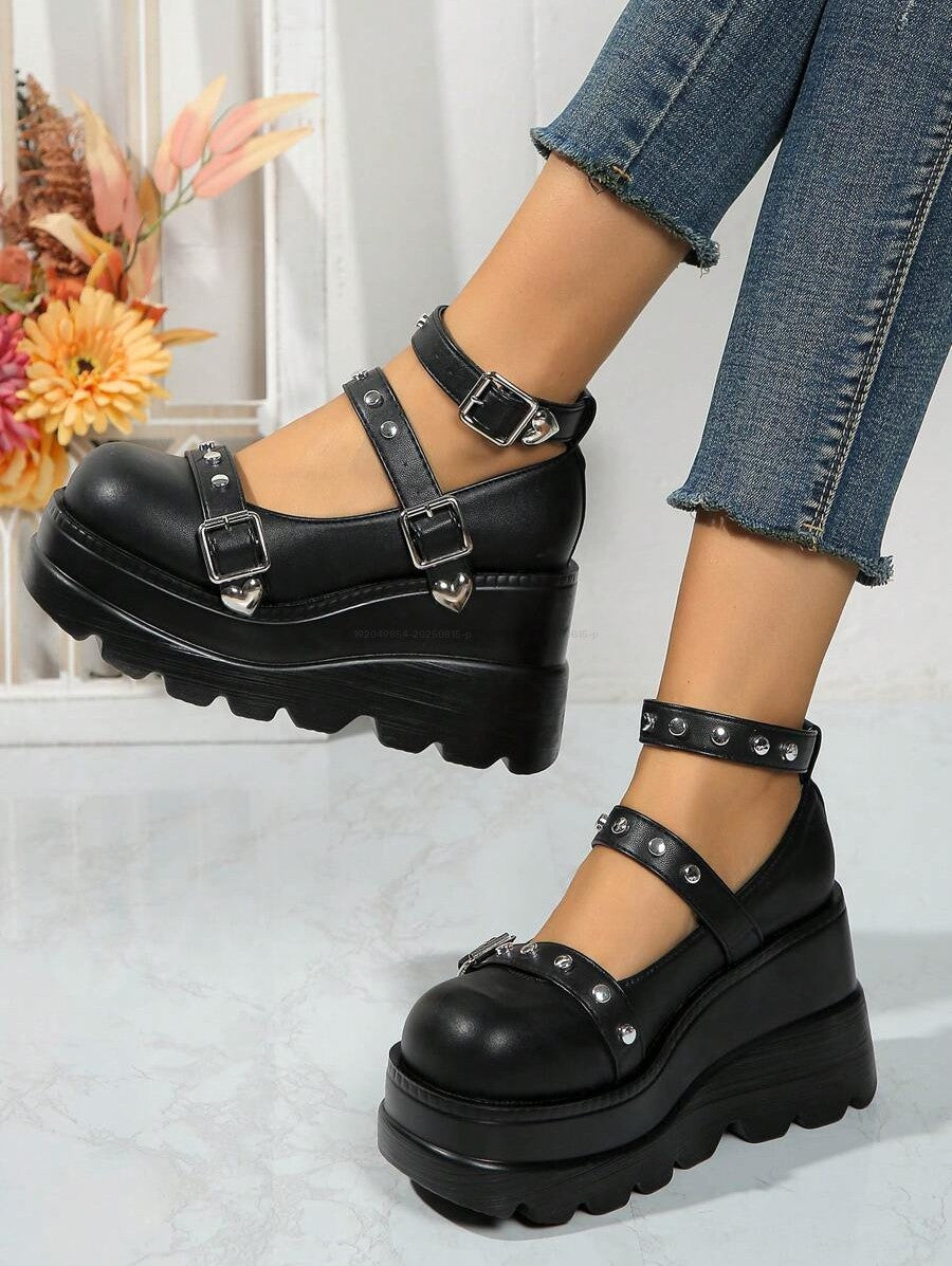 Gothic Rivet Heart Detail Buckle Strap Thick Platform Shoes