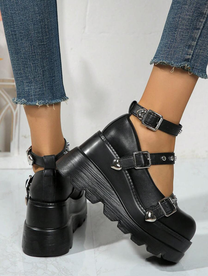 Gothic Rivet Heart Detail Buckle Strap Thick Platform Shoes