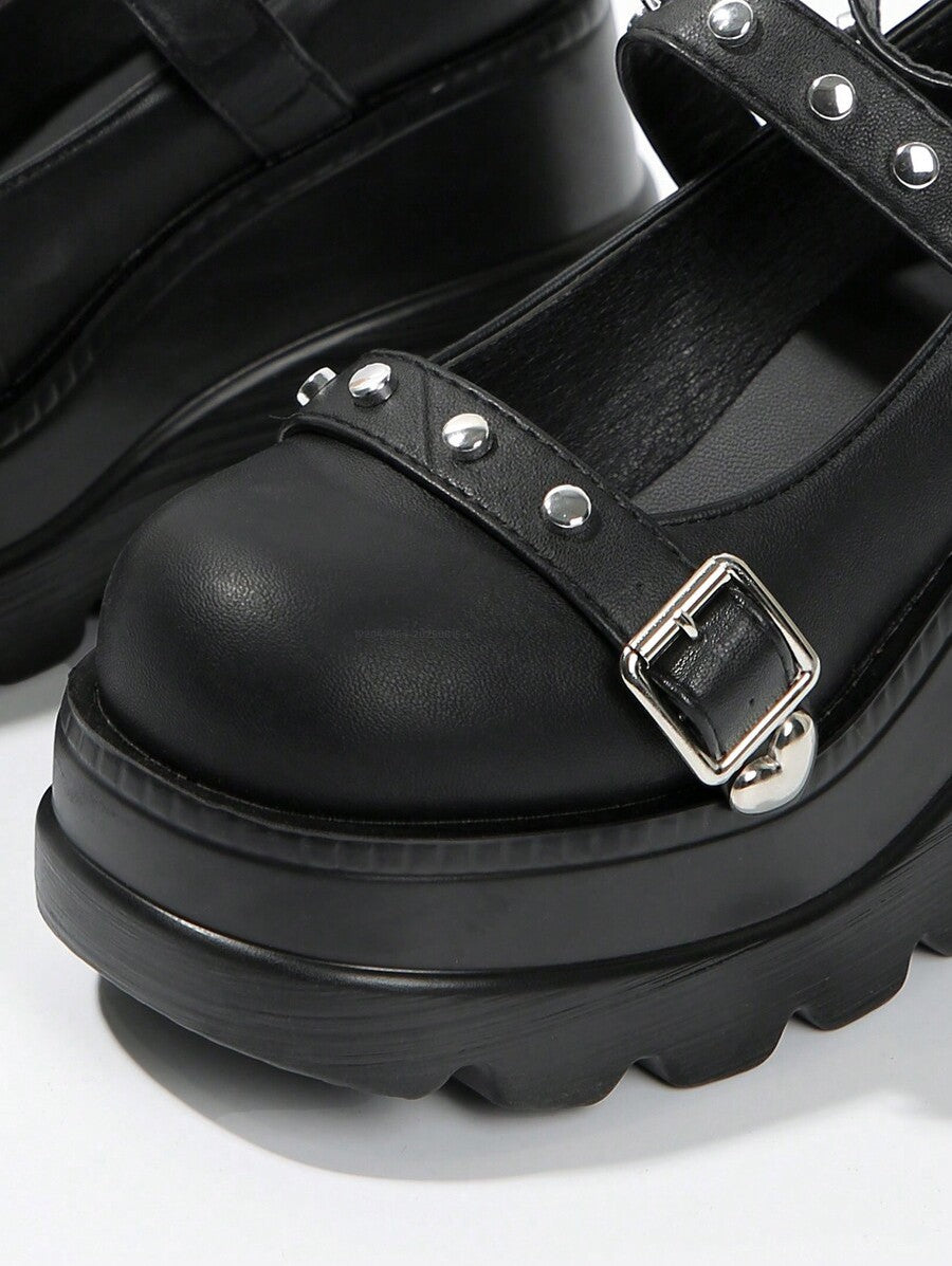 Gothic Rivet Heart Detail Buckle Strap Thick Platform Shoes
